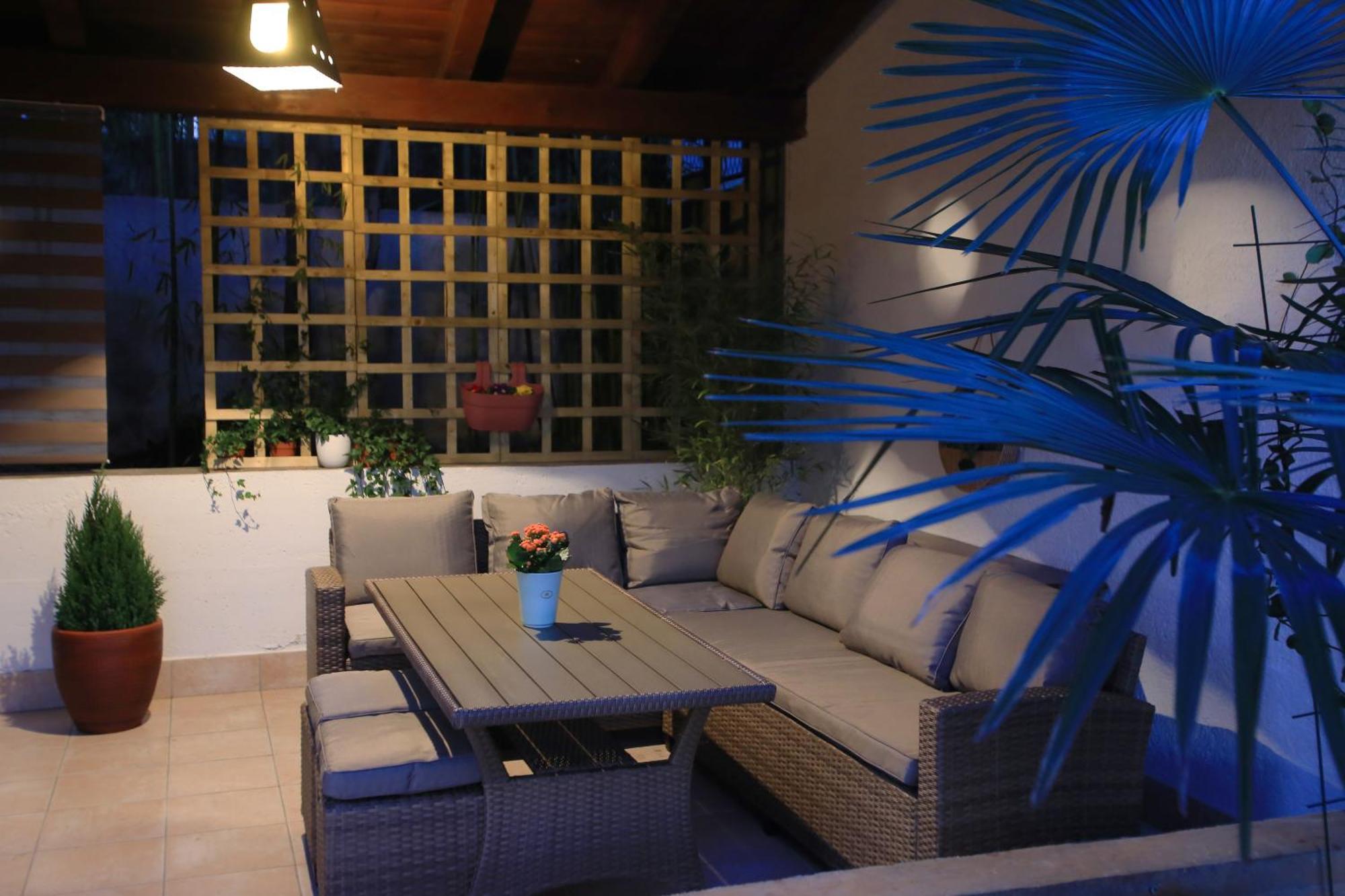 Bamboo Oasis Apartment With Terrace In The Garden And Free Parking, Rijeka Eksteriør bilde